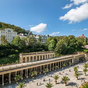 hotel-ontario.karlovyvary-hotels.com/